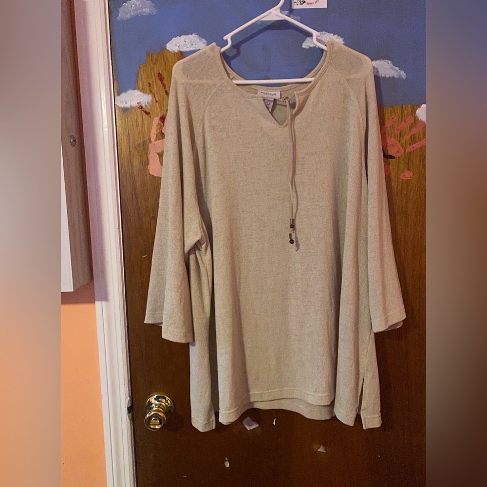 Avenue Blouse